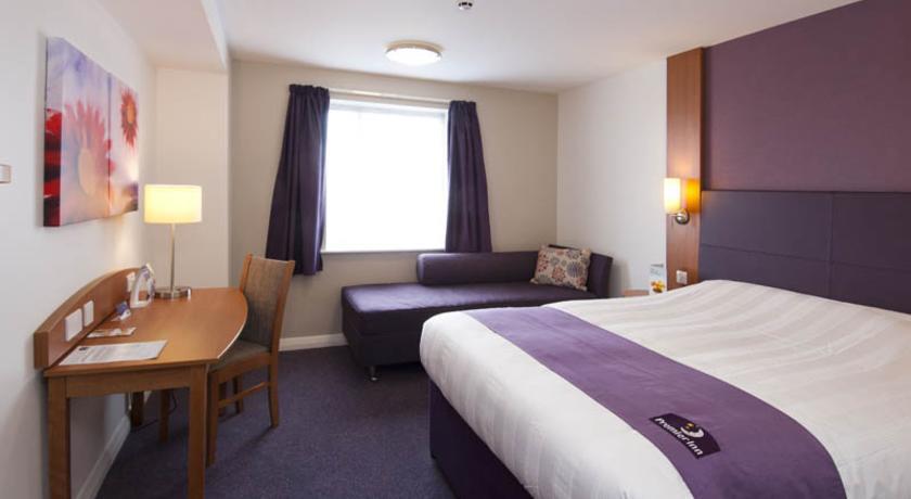 Premier Inn Basingstoke West المظهر الخارجي الصورة