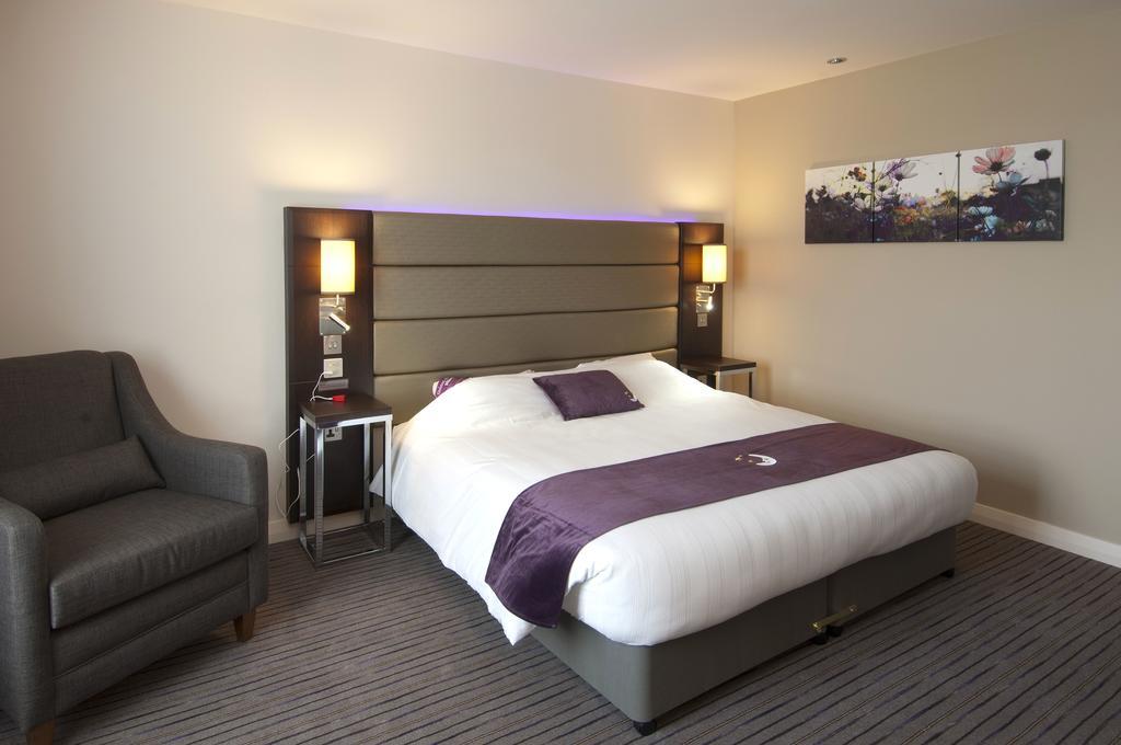 Premier Inn Basingstoke West المظهر الخارجي الصورة