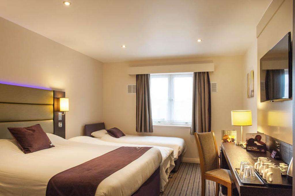 Premier Inn Basingstoke West المظهر الخارجي الصورة