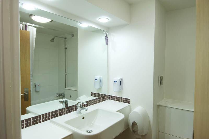 Premier Inn Basingstoke West المظهر الخارجي الصورة
